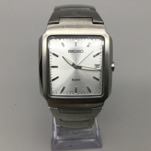 Seiko Watch Men Silver Tone Date 50M Recangle Dial 7N32-0AL0 New Battery 6.75" - Picture 2 of 11